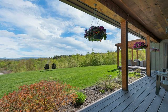 11 Vail Road, Sanbornton, NH 03269