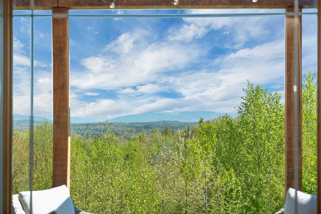 11 Vail Road, Sanbornton, NH 03269