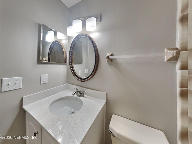 3121 SOUTHWELL Court, Jacksonville, FL 32225