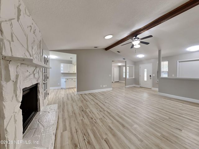 3121 SOUTHWELL Court, Jacksonville, FL 32225