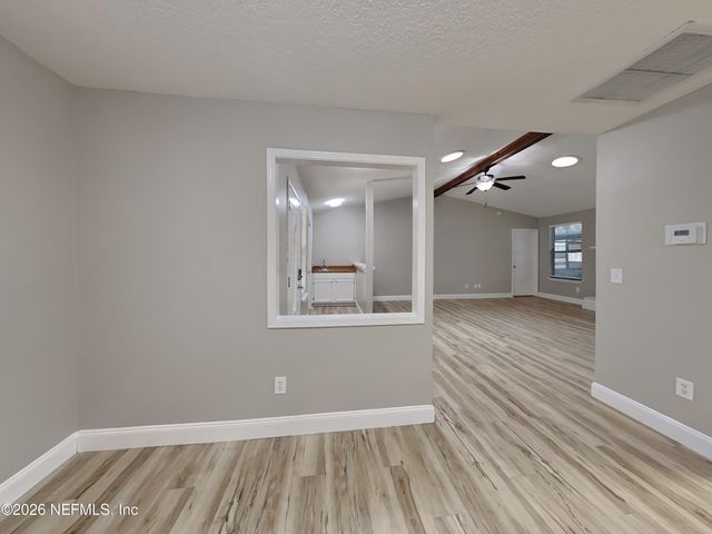 3121 SOUTHWELL Court, Jacksonville, FL 32225