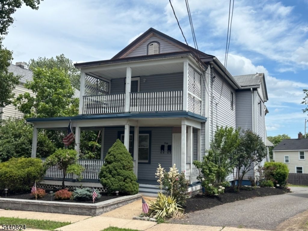 40 Mechanic St, Somerville Boro, NJ 08876