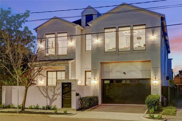 1810 Dunlavy Street, Houston, TX 77006
