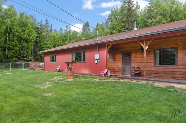 2525 DAWSON ROAD, North Pole, AK 99705