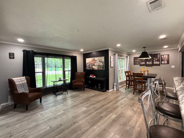 510 S Avenue O, Clifton, TX 76634