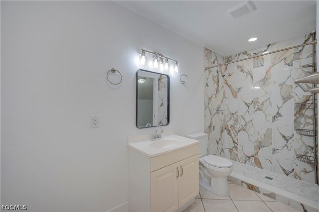 7337 Albany RD, Fort Myers, FL 33967