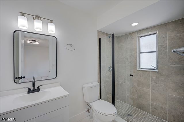 7337 Albany RD, Fort Myers, FL 33967