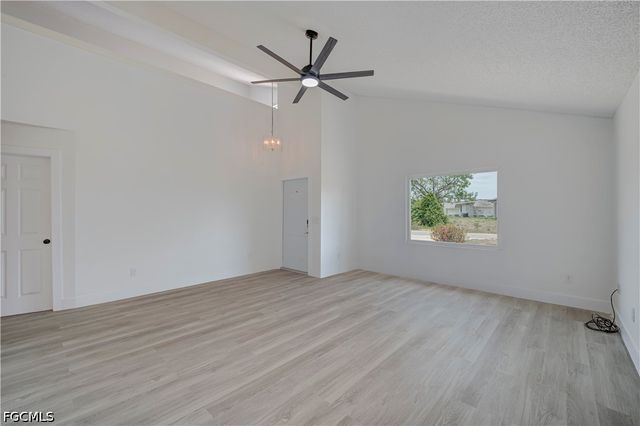 7337 Albany RD, Fort Myers, FL 33967