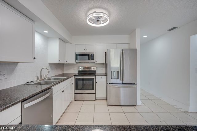 7337 Albany RD, Fort Myers, FL 33967