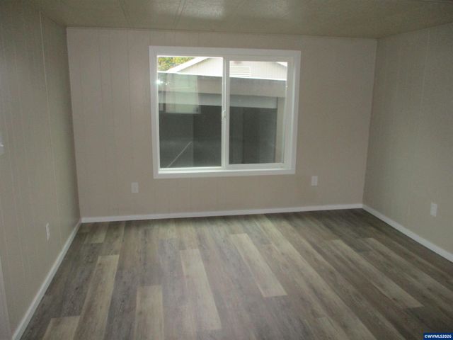 176 47th Av NE 176, Salem, OR 97301