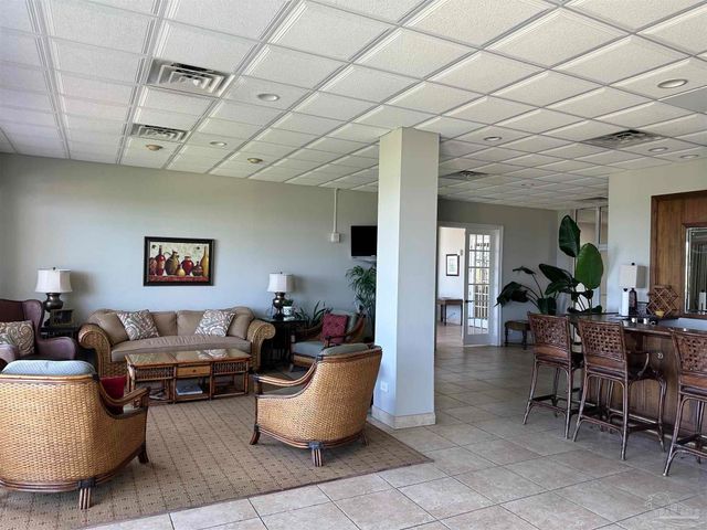 825 Bayshore 701, Pensacola, FL 32507