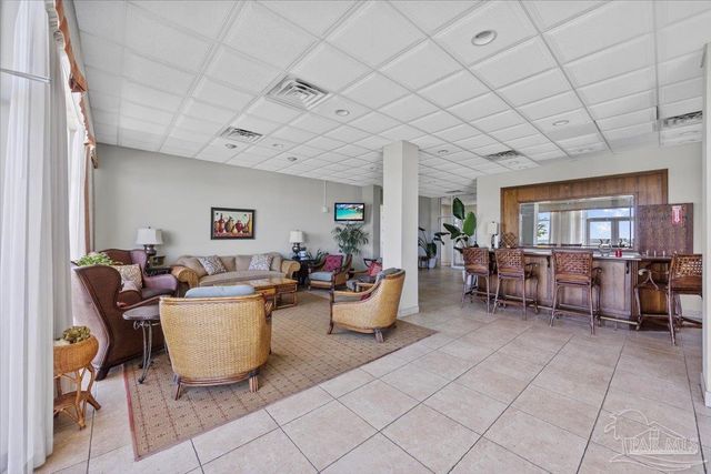 825 Bayshore 701, Pensacola, FL 32507