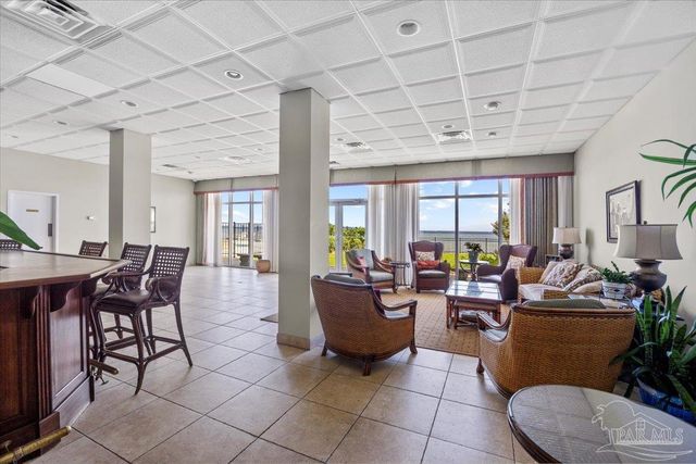 825 Bayshore 701, Pensacola, FL 32507