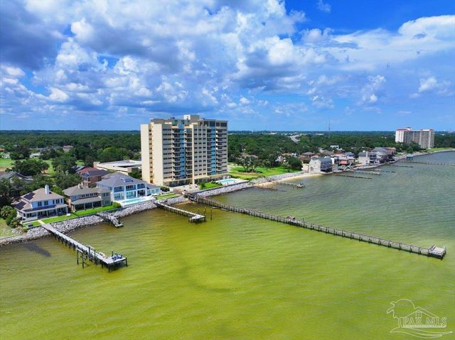 825 Bayshore 701, Pensacola, FL 32507