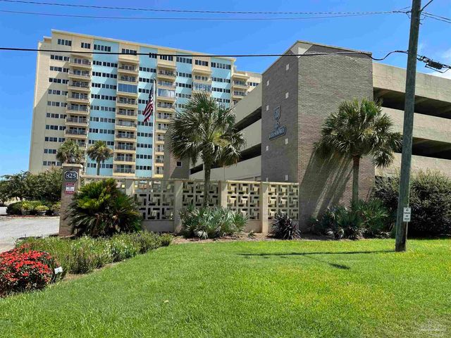 825 Bayshore 701, Pensacola, FL 32507
