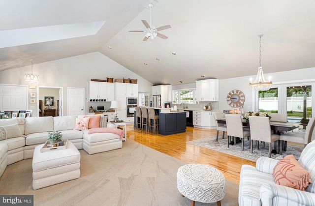 196 SPRING DR, Dillsburg, PA 17019