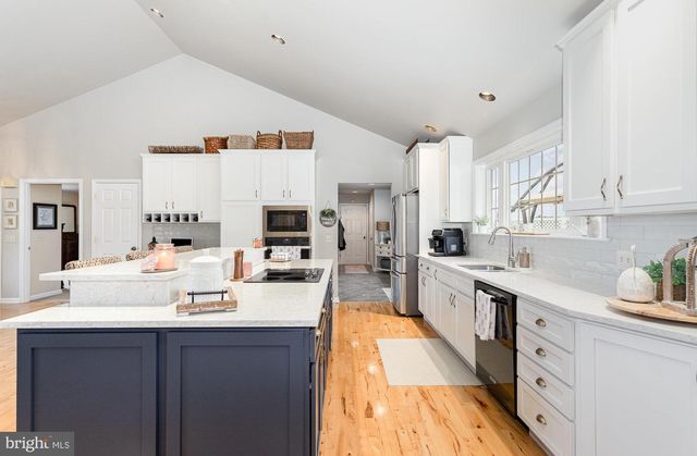 196 SPRING DR, Dillsburg, PA 17019