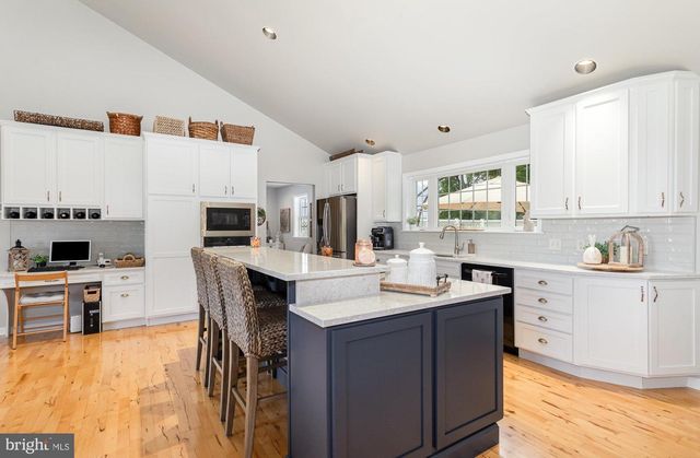 196 SPRING DR, Dillsburg, PA 17019