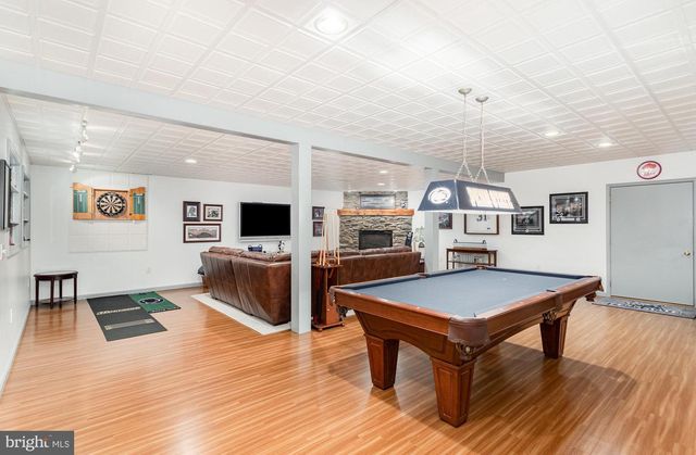 196 SPRING DR, Dillsburg, PA 17019