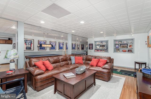 196 SPRING DR, Dillsburg, PA 17019