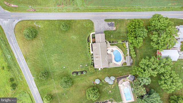 196 SPRING DR, Dillsburg, PA 17019