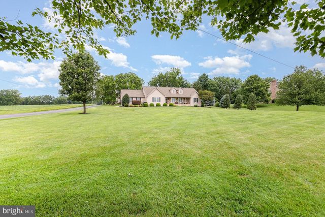 196 SPRING DR, Dillsburg, PA 17019