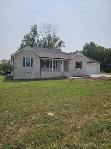 51 Marys Ln, Lafayette, TN 37083