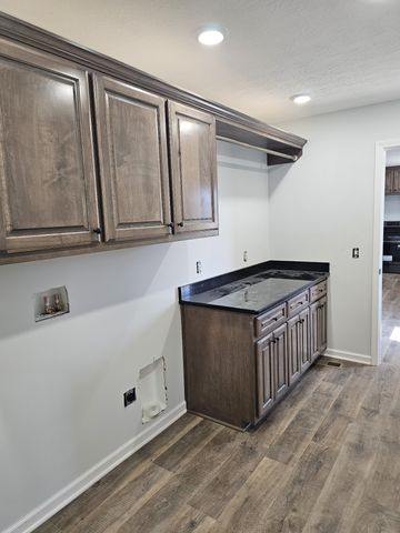 51 Marys Ln, Lafayette, TN 37083