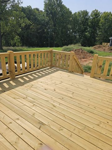 51 Marys Ln, Lafayette, TN 37083