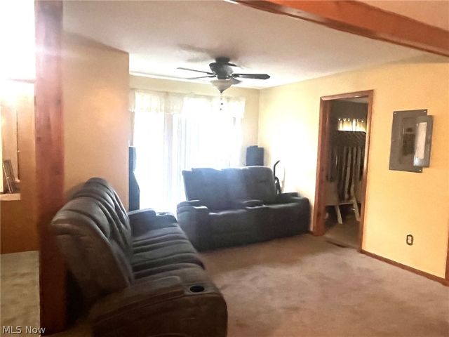 1352 Heaton Boulevard, Niles, OH 44446