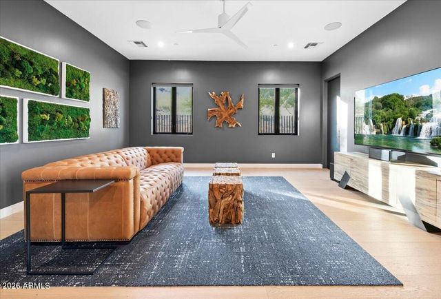 5922 E CHENEY Drive, Paradise Valley, AZ 85253