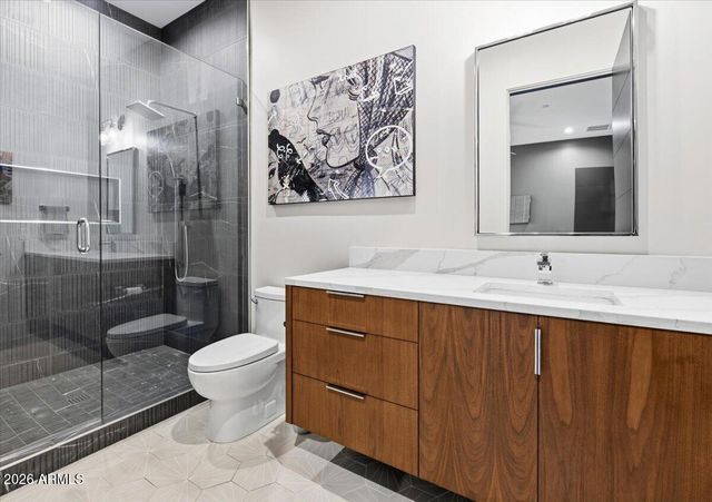 5922 E CHENEY Drive, Paradise Valley, AZ 85253
