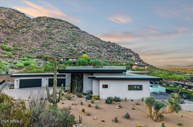 5922 E CHENEY Drive, Paradise Valley, AZ 85253