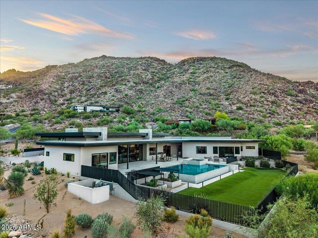 5922 E CHENEY Drive, Paradise Valley, AZ 85253