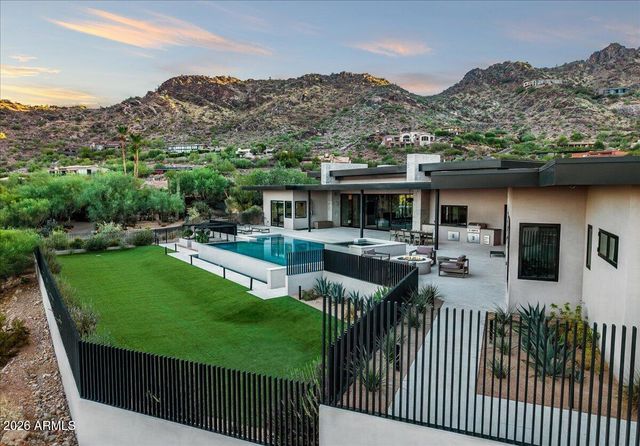 5922 E CHENEY Drive, Paradise Valley, AZ 85253