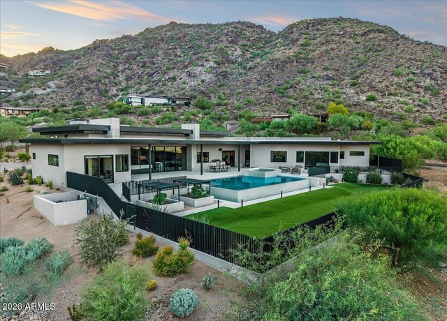 5922 E CHENEY Drive, Paradise Valley, AZ 85253