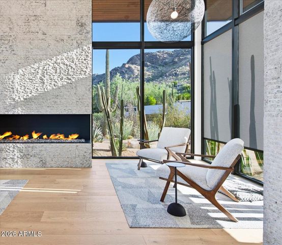 5922 E CHENEY Drive, Paradise Valley, AZ 85253