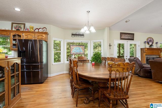 2821 COUNTY ROAD 50, Moundville, AL 35474