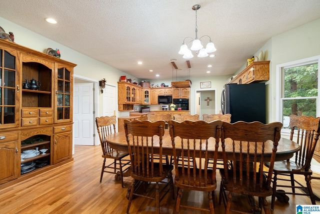 2821 COUNTY ROAD 50, Moundville, AL 35474