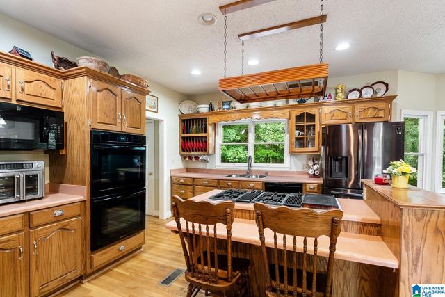 2821 COUNTY ROAD 50, Moundville, AL 35474