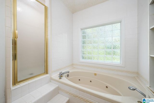 2821 COUNTY ROAD 50, Moundville, AL 35474