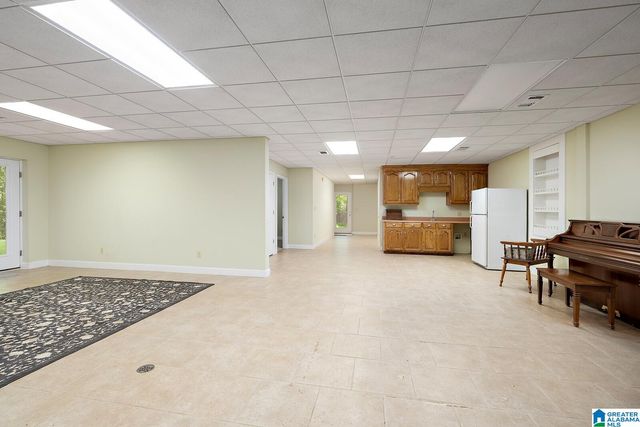 2821 COUNTY ROAD 50, Moundville, AL 35474