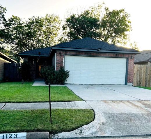 1123 Maclesby Lane, Channelview, TX 77530