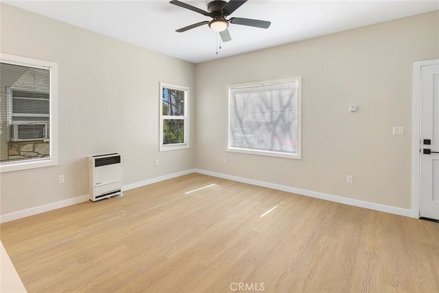 1237 E 1st 17, Long Beach, CA 90802