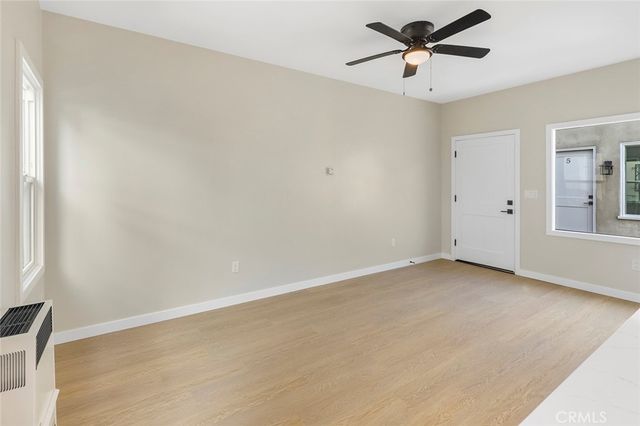 1237 E 1st 17, Long Beach, CA 90802