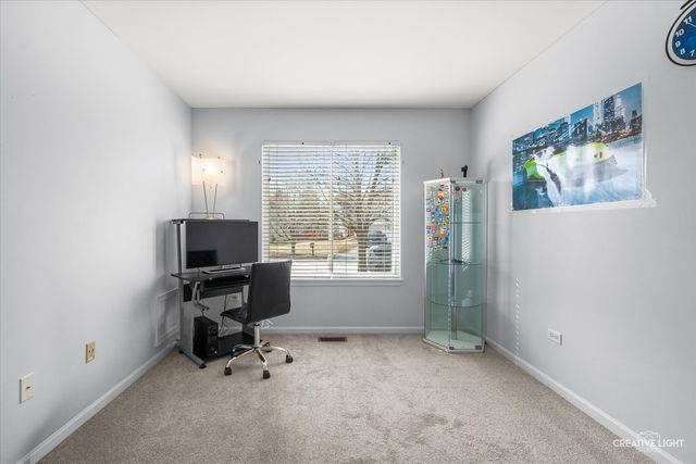 2331 Handley Lane, Aurora, IL 60502