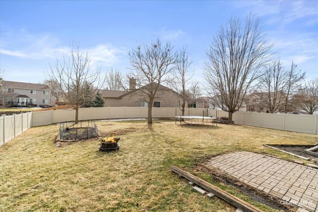 2331 Handley Lane, Aurora, IL 60502