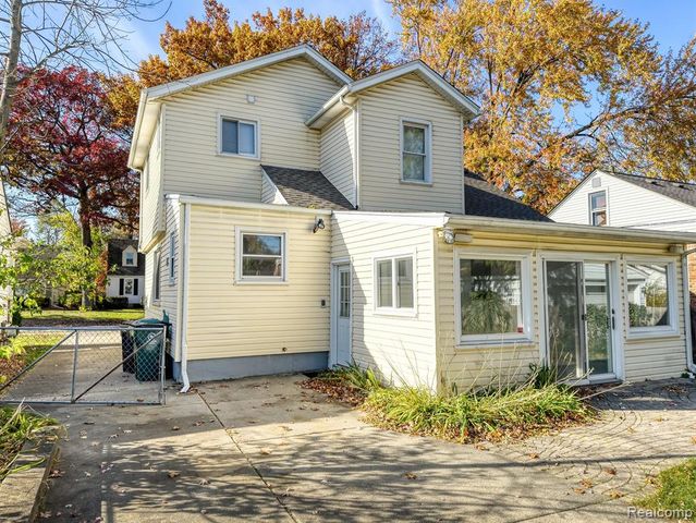 806 N Altadena Avenue, Royal Oak, MI 48067