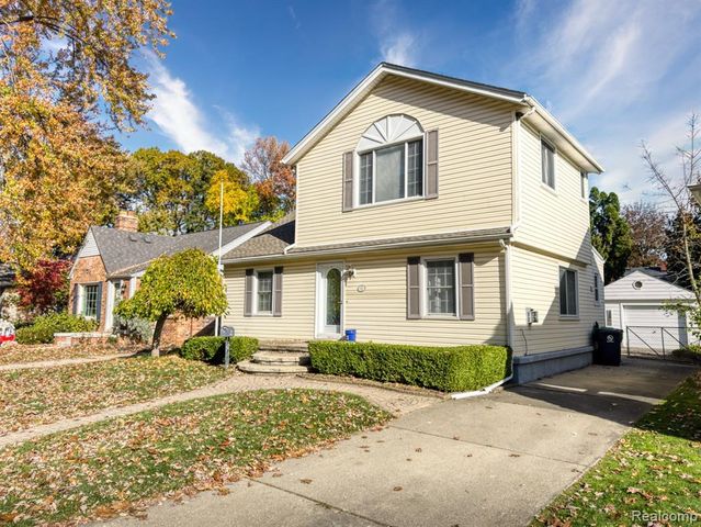 806 N Altadena Avenue, Royal Oak, MI 48067