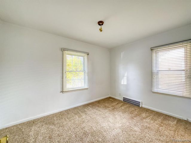 806 N Altadena Avenue, Royal Oak, MI 48067